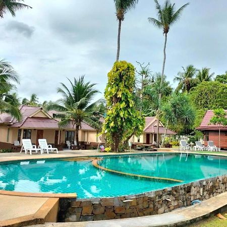 Salatan Resort Ko Lanta Exteriér fotografie