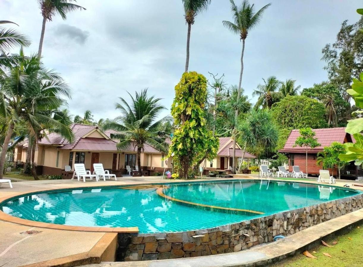 Salatan Resort Ko Lanta Exteriér fotografie