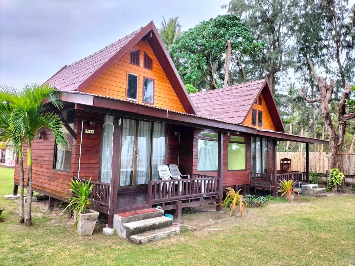 Salatan Resort Ko Lanta Exteriér fotografie