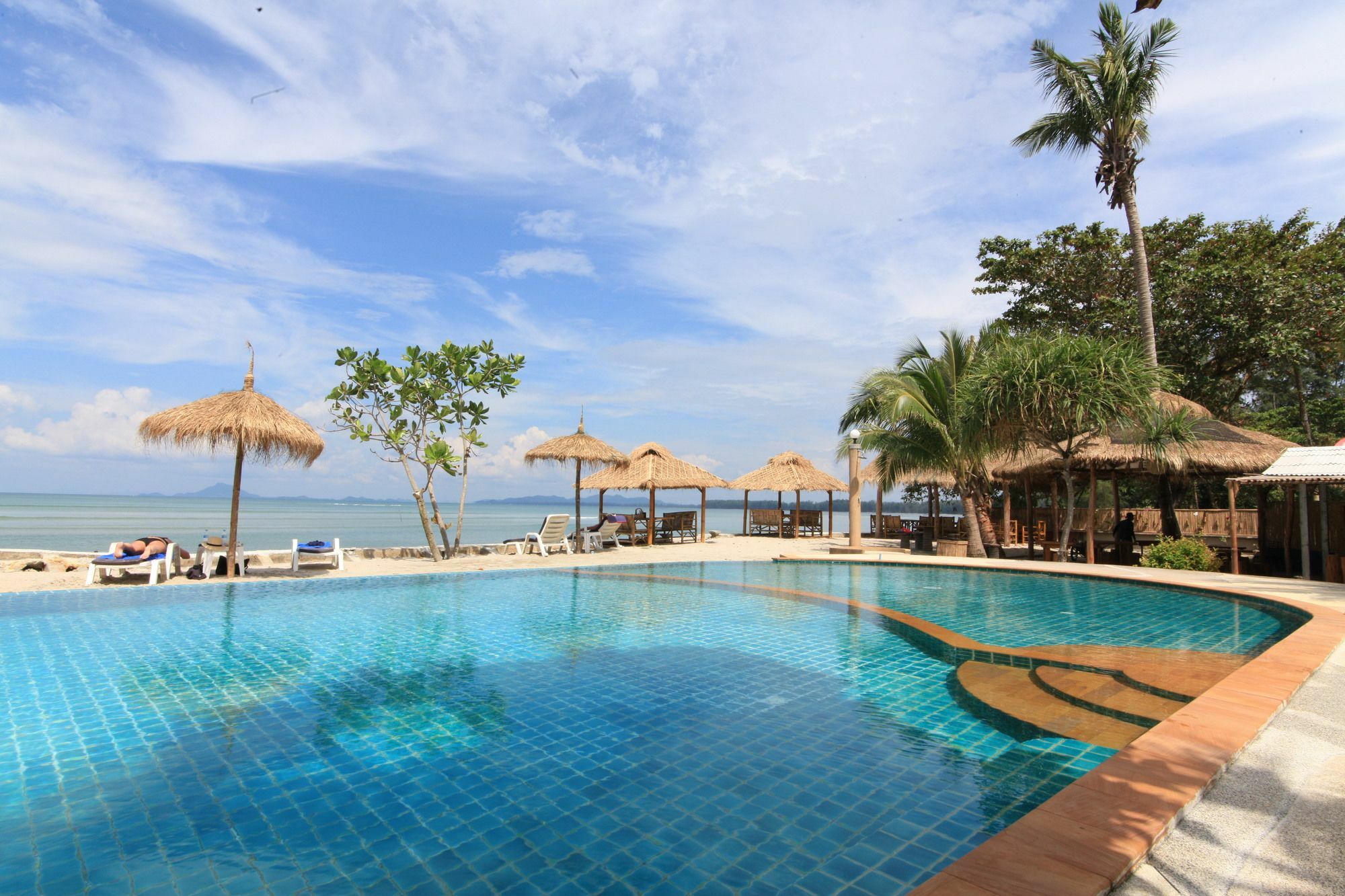 Salatan Resort Ko Lanta Exteriér fotografie